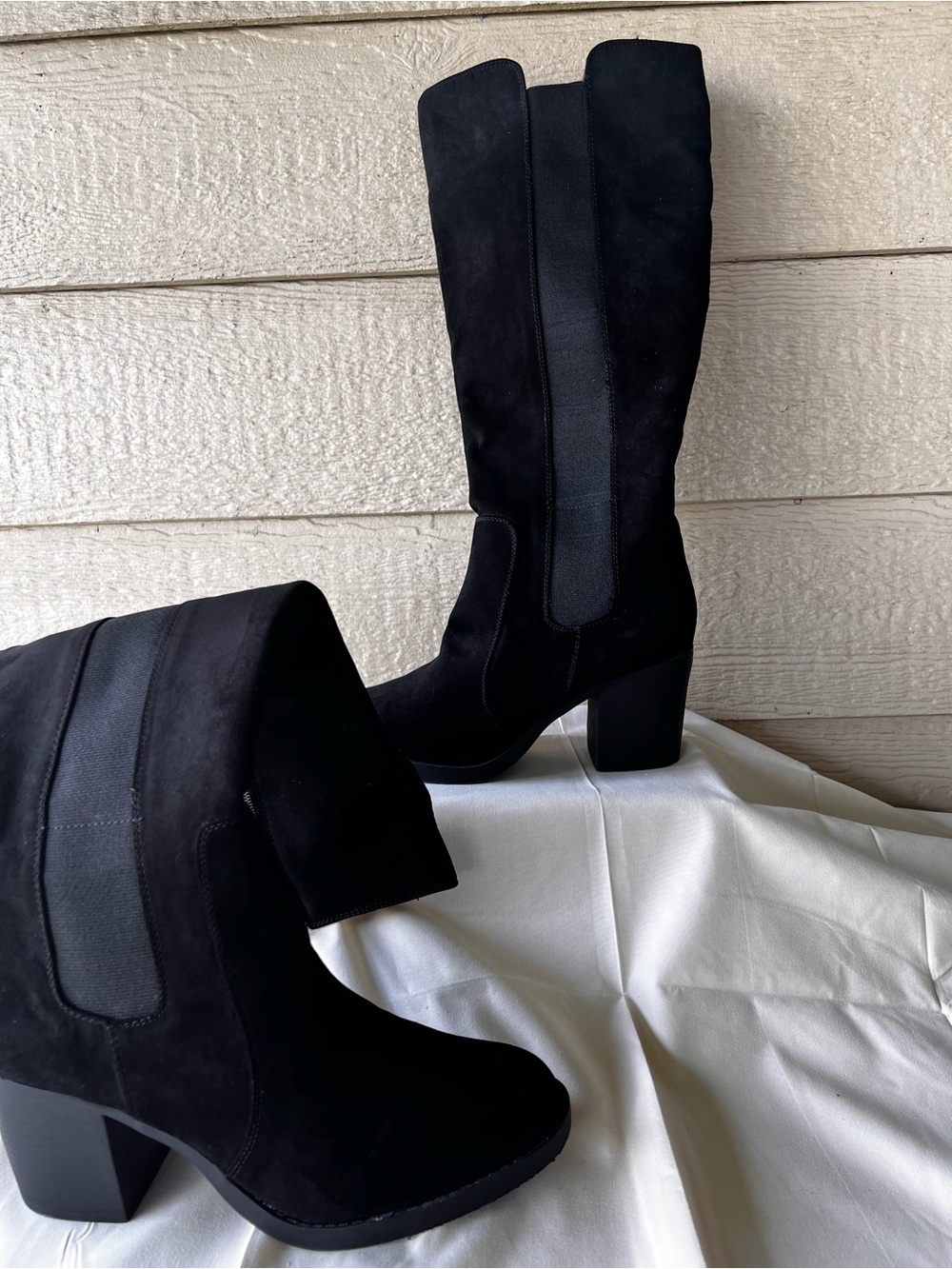 Sugar Willetta Black Faux Suede Knee High Block Heel Boots Size 11